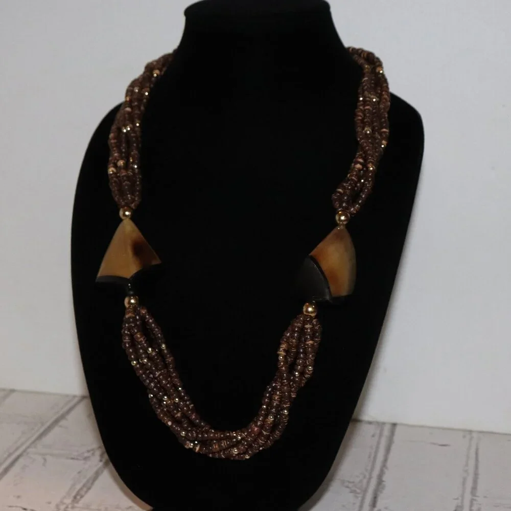 Beautiful vintage coconut shell and antler necklace 28